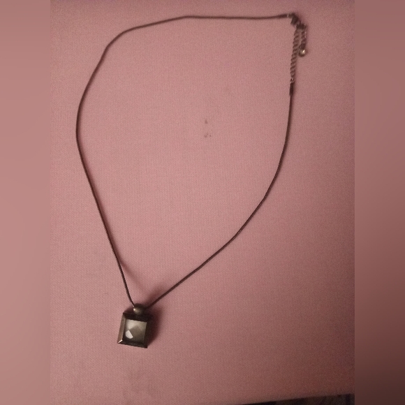 VINTAGE Butler Signed Modern Square Pendant necklace - Picture 2 of 4